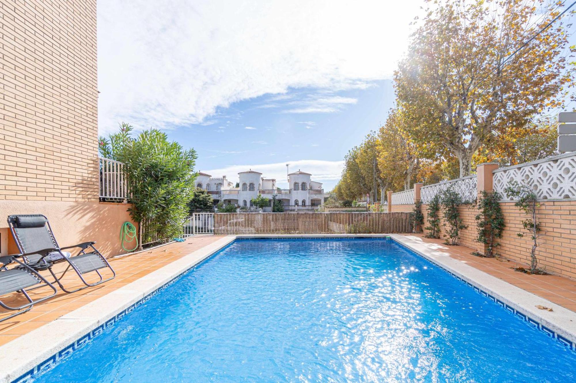 Casa de Férias Jouvacations Freser Empuriabrava